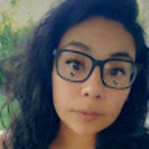 Meet your Posher, Ivette